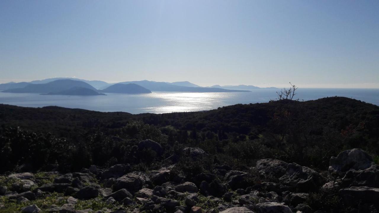 Kallimos Vasilikí Buitenkant foto