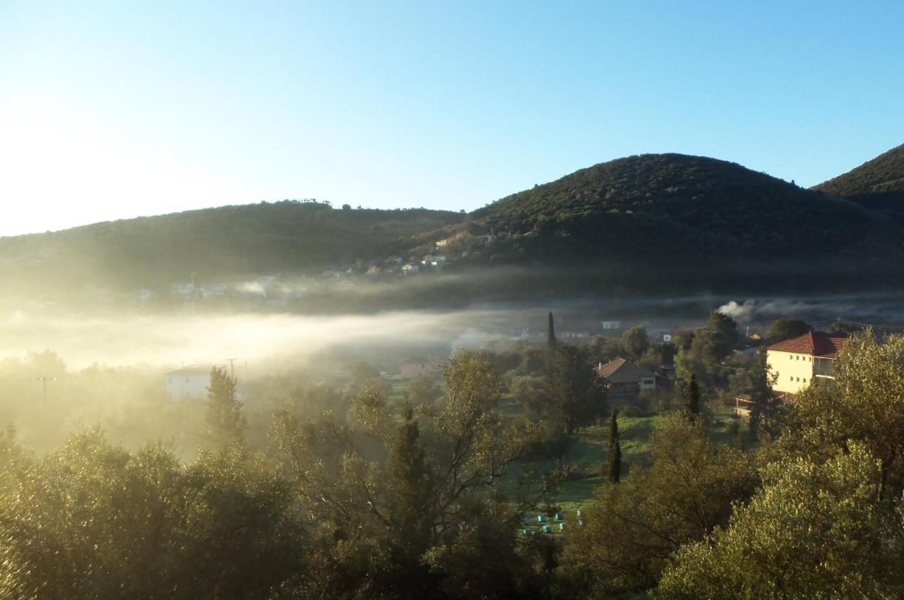 Kallimos Vasilikí Buitenkant foto